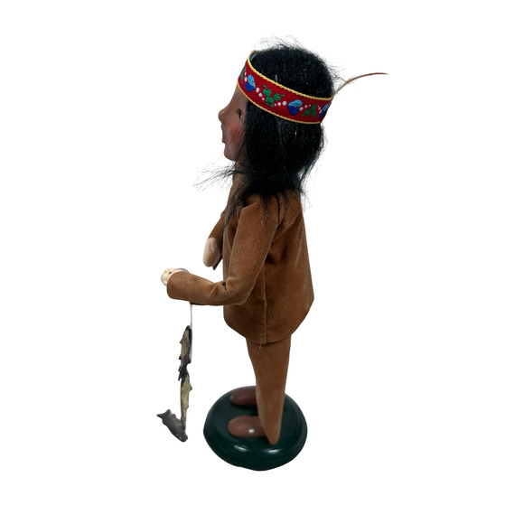 Vintage Byers Choice Carolers Native American Indian Boy w/ Fish Figurine Signed - Picture 2 of 11